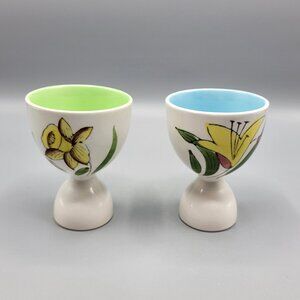 Vtg 2 Hand Painted Ceramic Egg Cups With Daffodils Floral Design Kitchen Decor